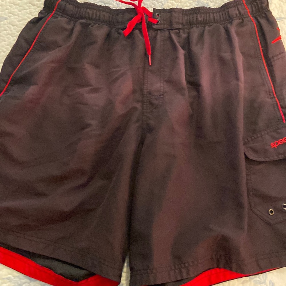 Men’s SPEEDO swim trunks. Size XXL.